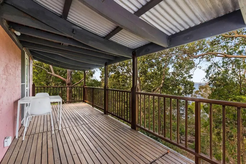 Holiday home The Jetty Escape Villa Cootharaba